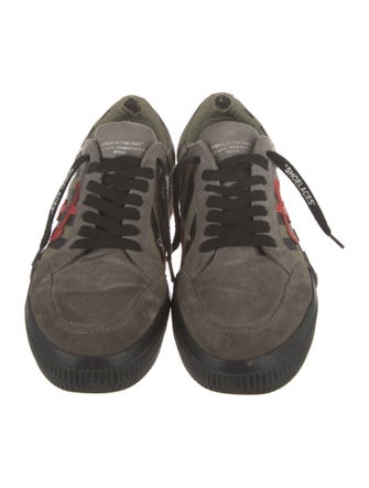 Off-White Vulcanzied Sole Sneakers