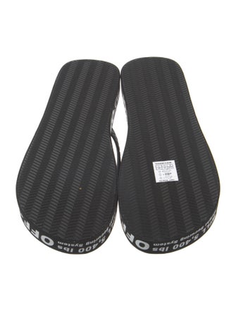 Off-White Rubber Graphic Print Flip Flops