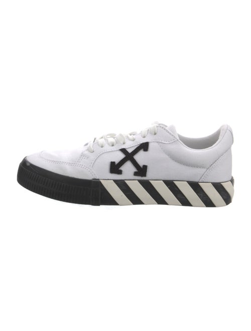 Off-White Vulc Sole Low Sneakers