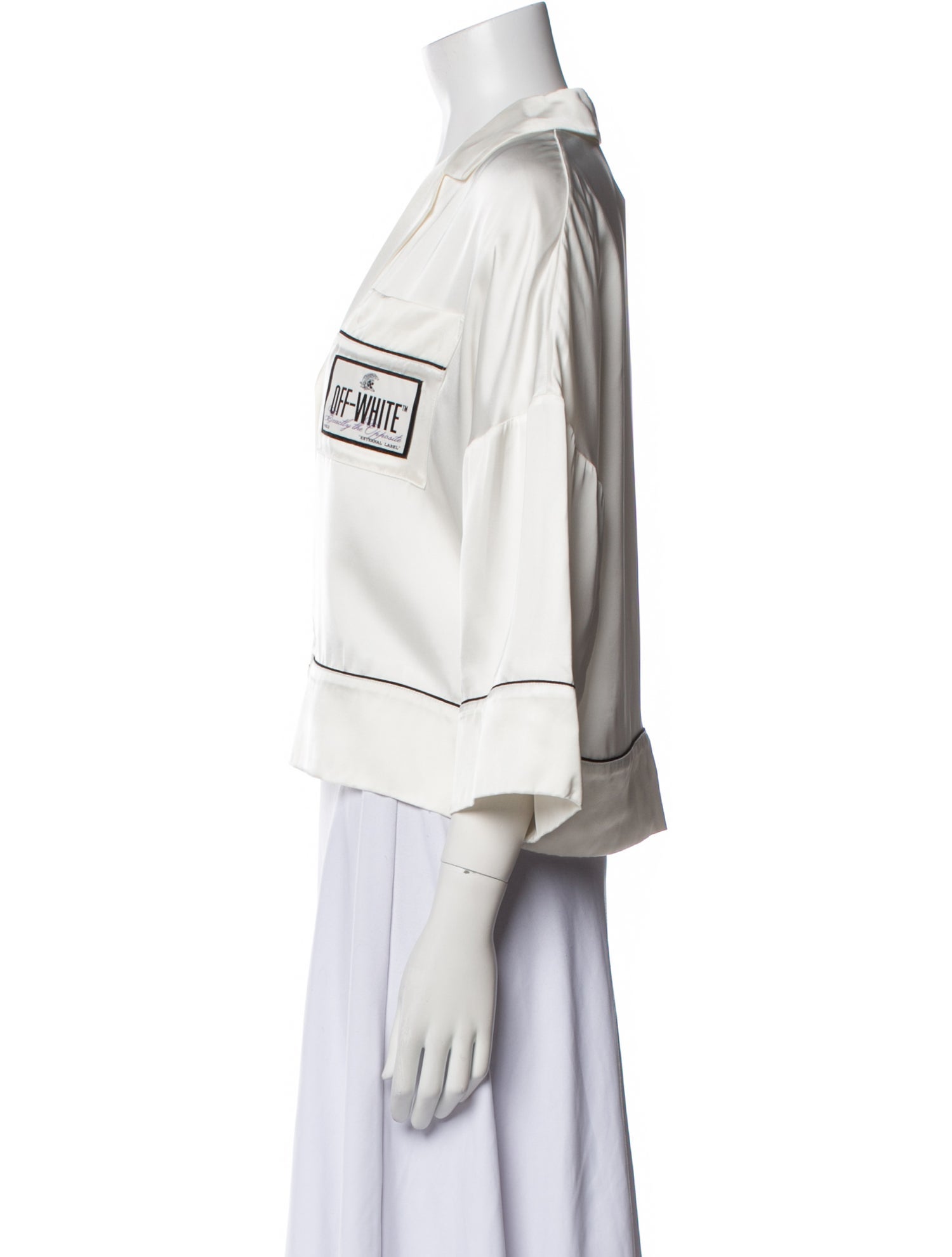 Off-White V-Neck Three-Quarter Sleeve Crop Top