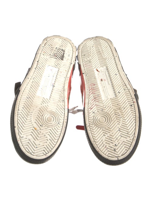 Off-White Vulc Sole Low 'Floating Arrow' Sneakers