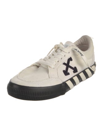 Off-White Vulc Sole Low Sneakers