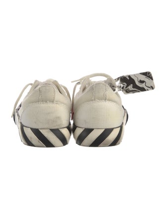 Off-White Vulc Sole Low Sneakers