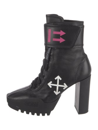 Off-White Leather Graphic Print Lace-Up Boots