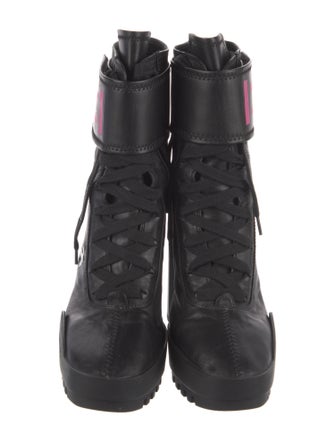 Off-White Leather Graphic Print Lace-Up Boots
