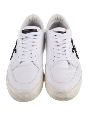 Off-White Vulc Sole Low Sneakers