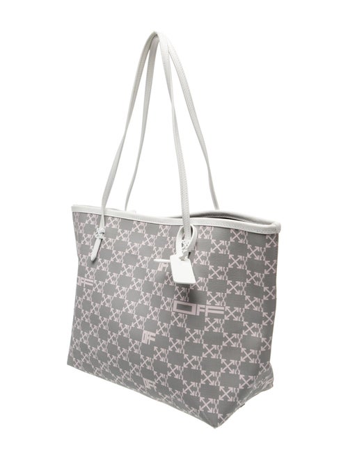 Off-White Signature Tote 2022