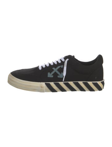 Off-White Sneakers Vulcanized EU 45 | 12