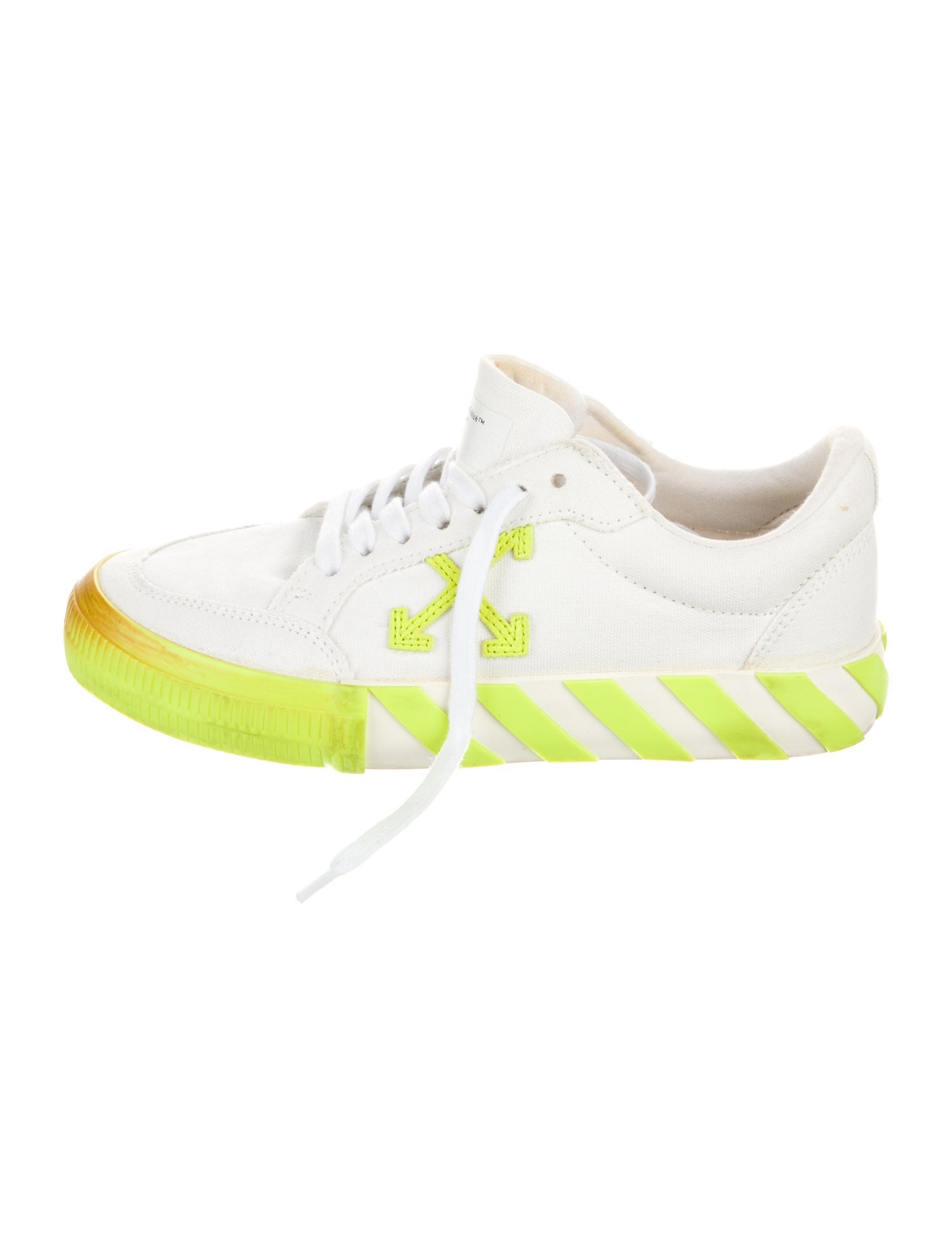 Off-White Vulc Low Sneakers