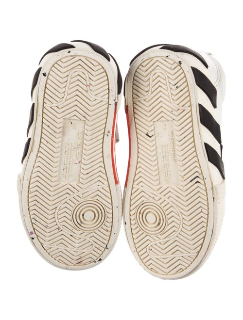 Off-White Leather Low Top Sneakers