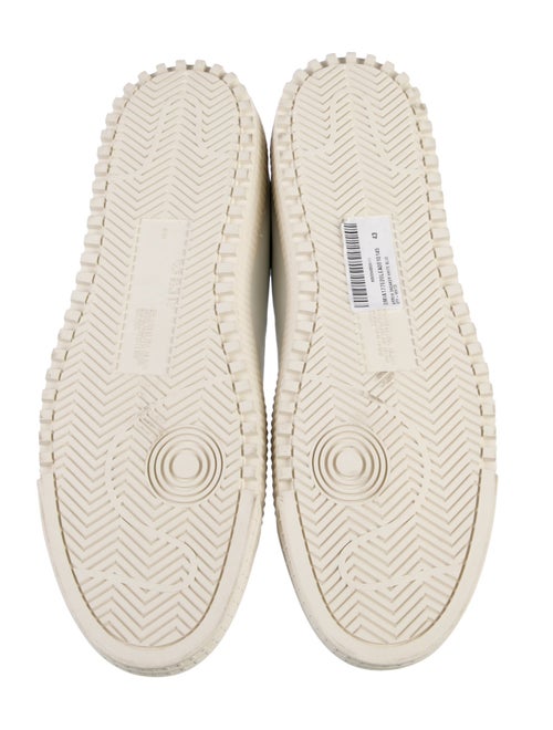 Off-White Arrow Sneakers