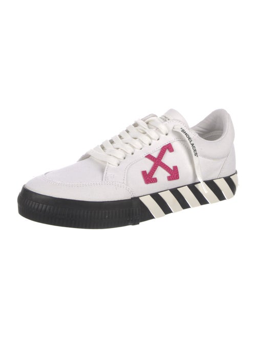 Off-White Vulc Sneakers