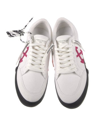 Off-White Vulc Sneakers