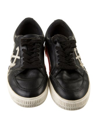 Off-White Vulcanized Sole