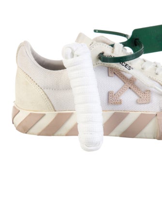 Off-White Vulc Sole Low Sneakers