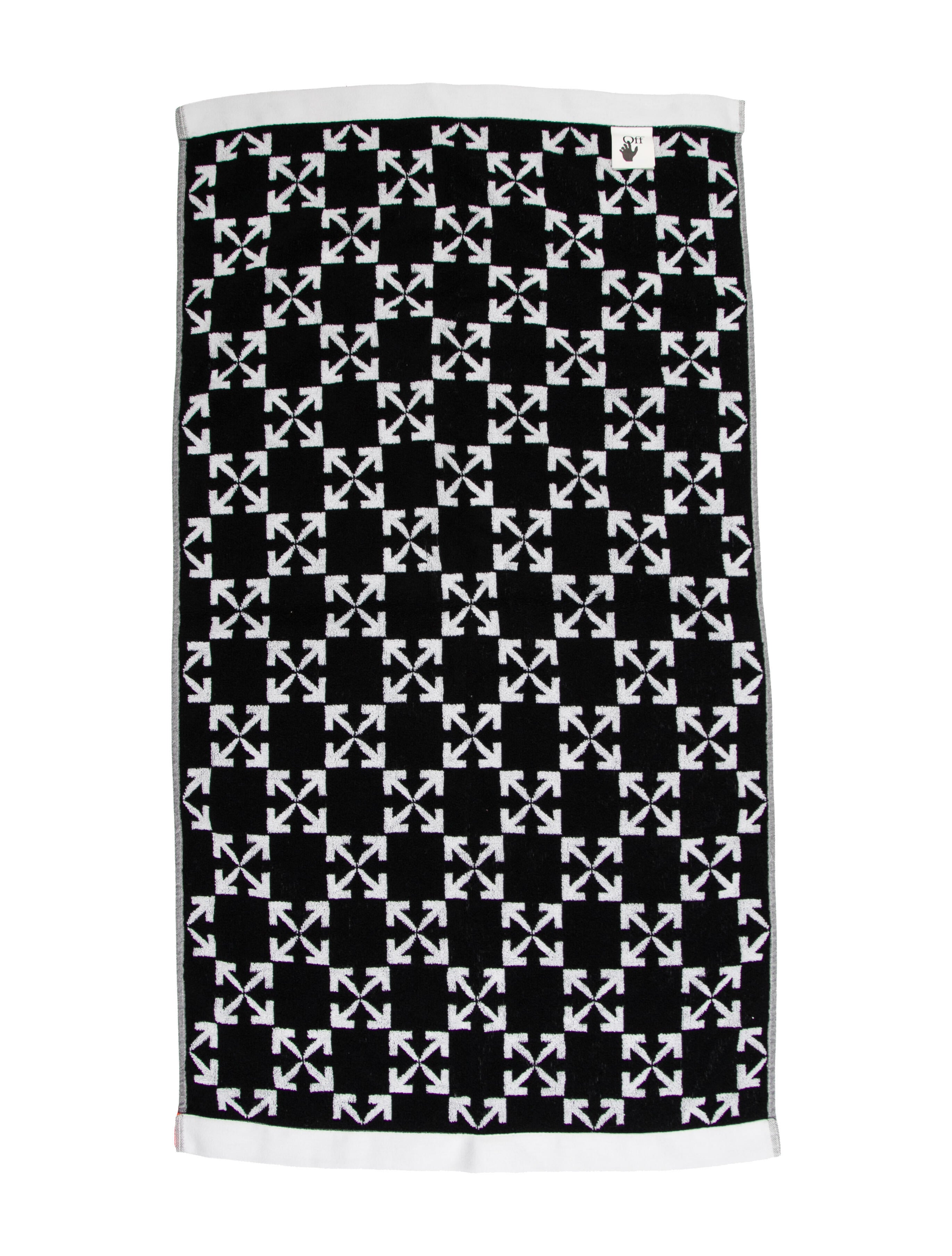 Off-White Arrows Bath Towel