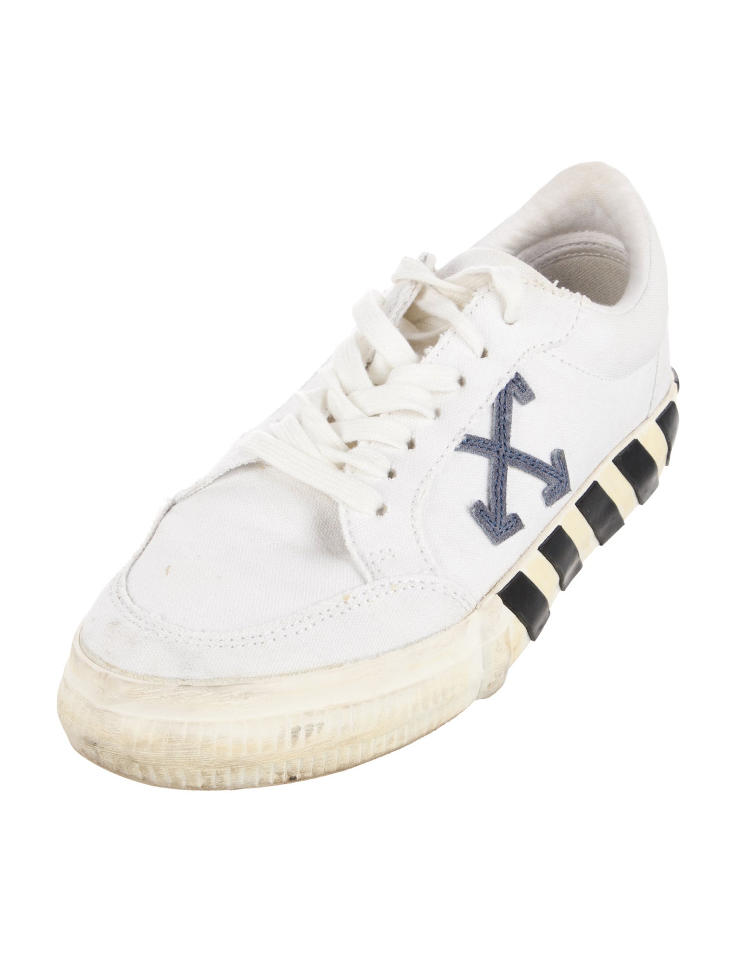 Off-White Low Vulcanized Sneakers