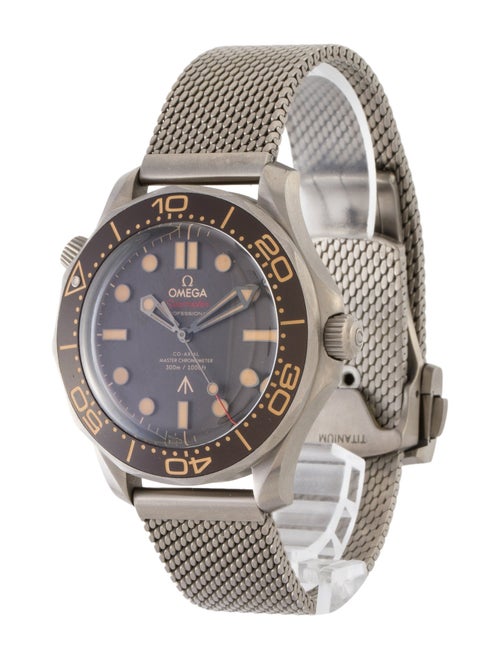Omega Seamaster "007 Edition" Watch