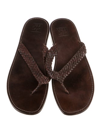 100% Capri Leather Flip Flops