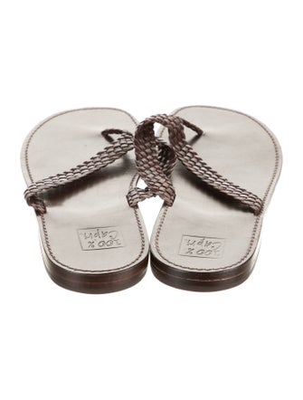 100% Capri Leather Flip Flops