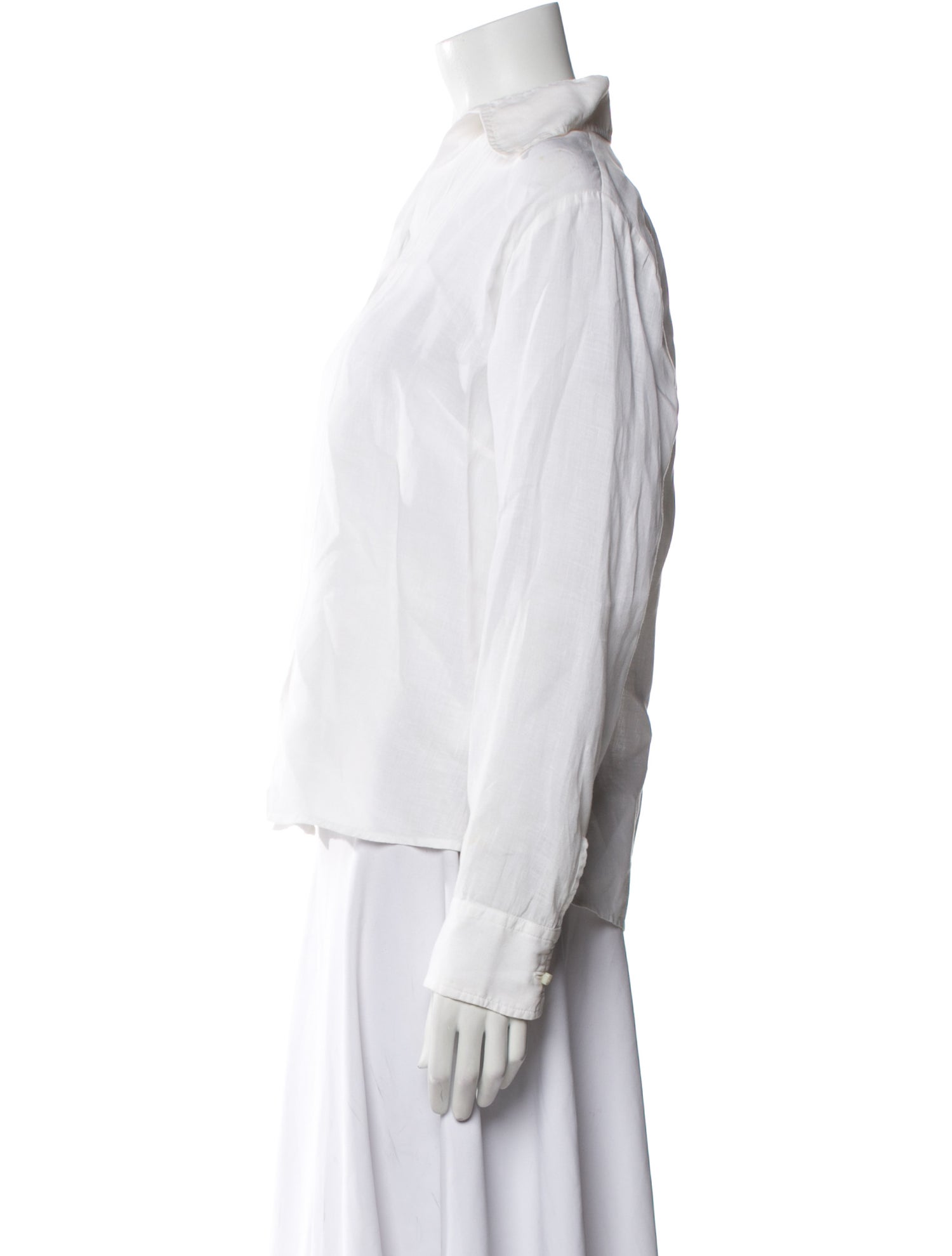 100% Capri Linen Long Sleeve Button-Up Top