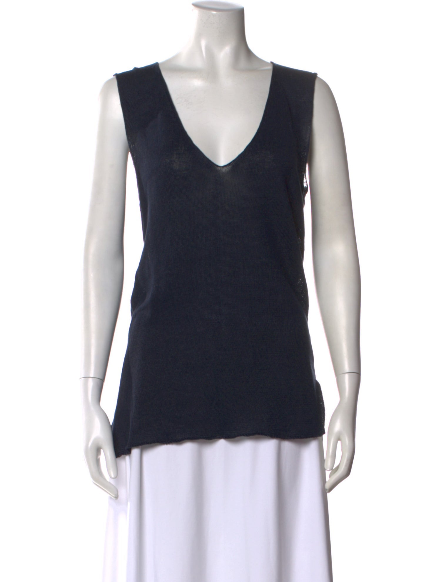 100% Capri Linen V-Neck Top