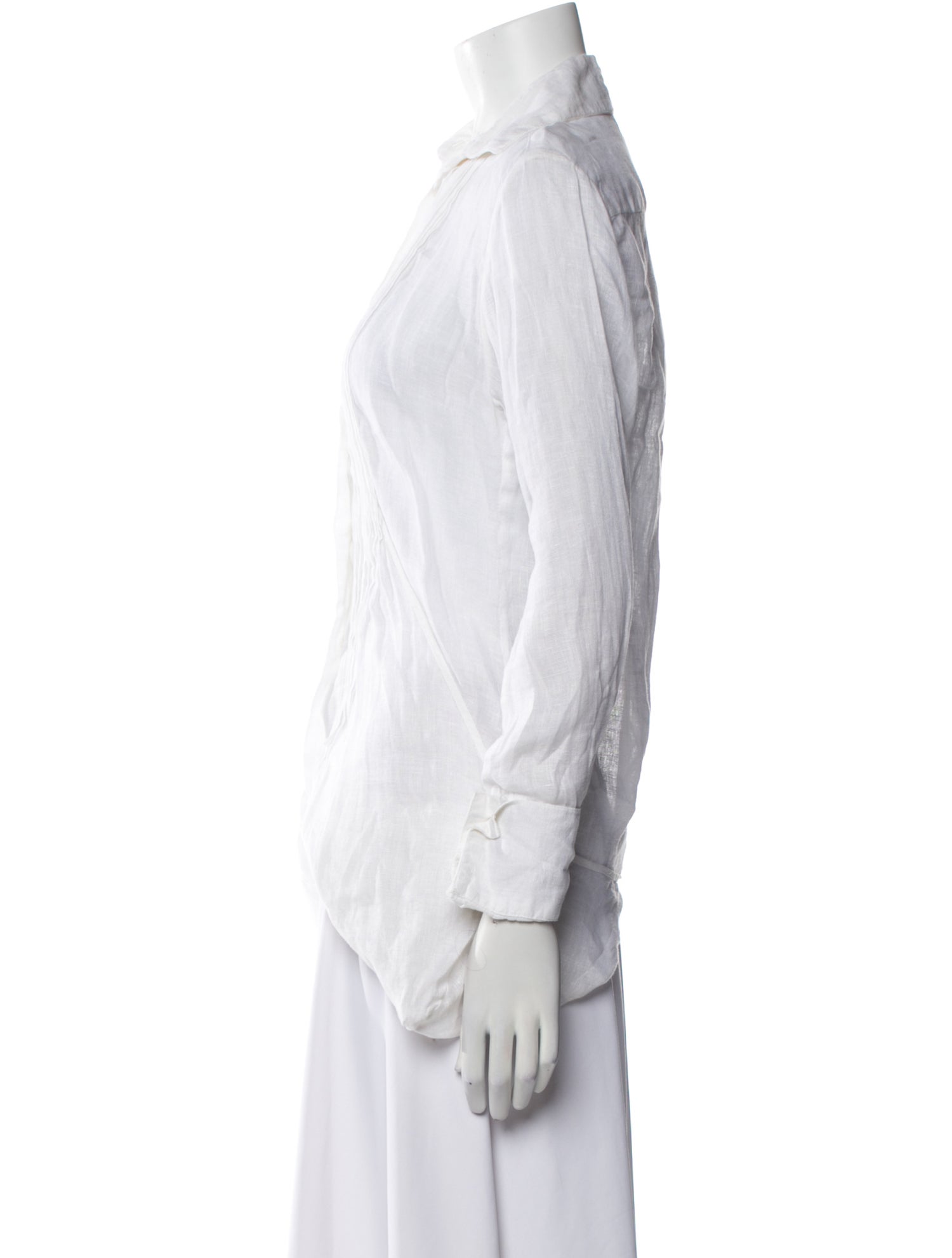 100% Capri Linen Long Sleeve Button-Up Top