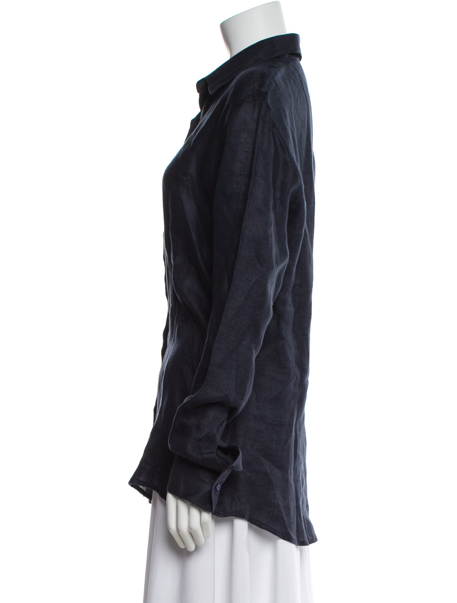 100% Capri Linen Long Sleeve Button-Up Top