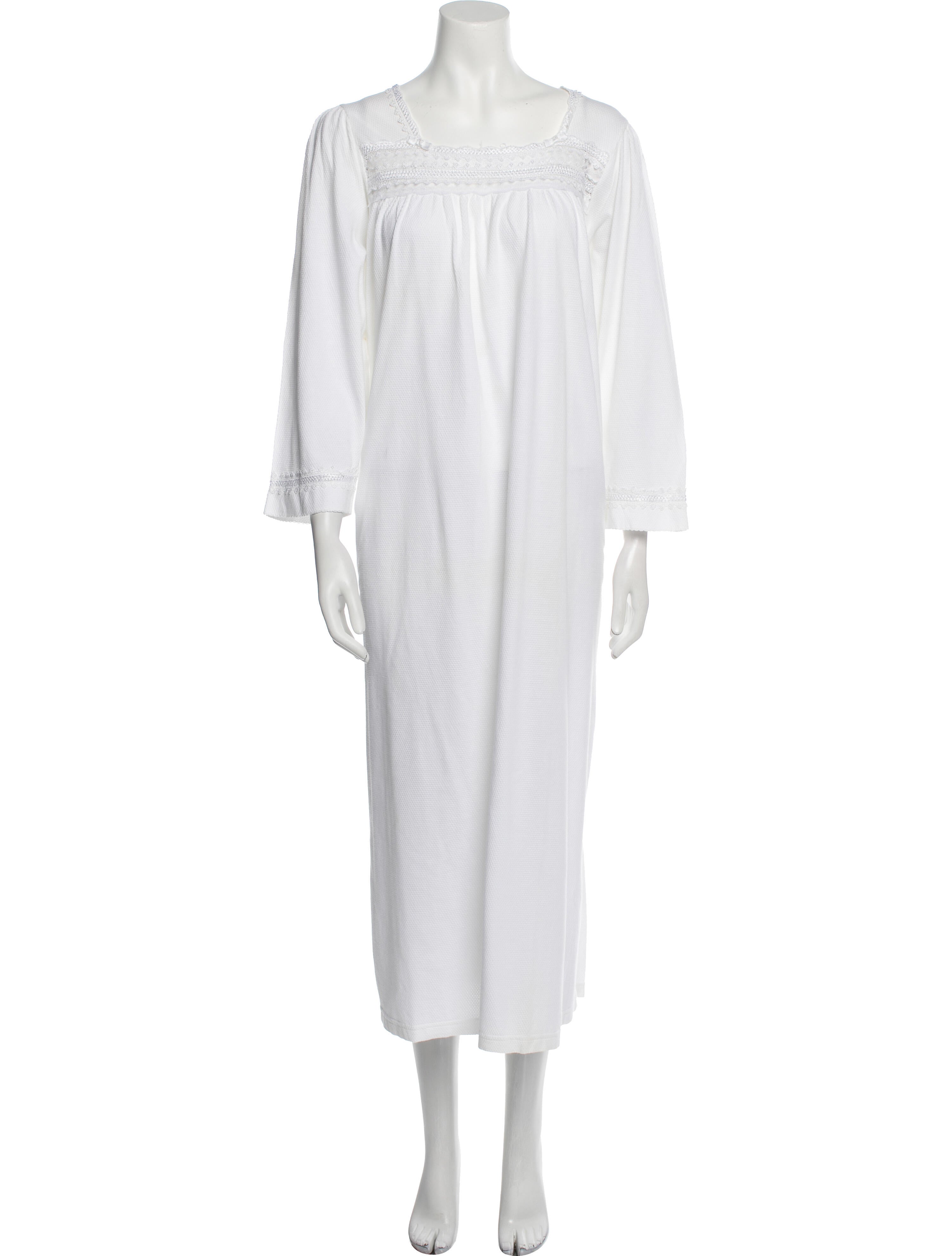 Oscar de la Renta Scoop Neck Long Dress