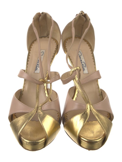 Oscar de la Renta Leather T-Strap Pumps