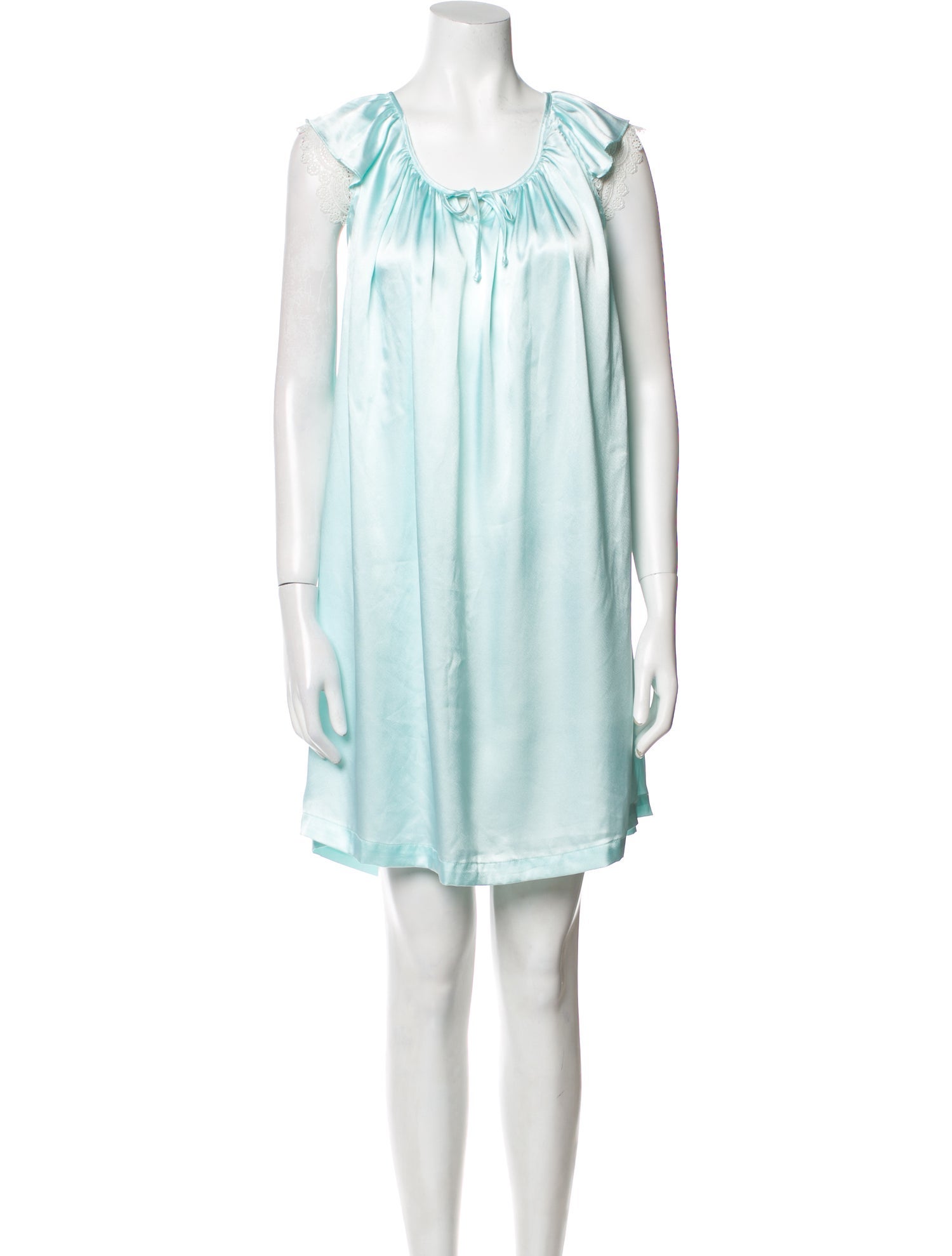 Oscar de la Renta Embroidered Accent Nightgown