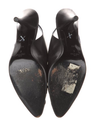 Oscar de la Renta Leather Mesh Accents Slingback Pumps