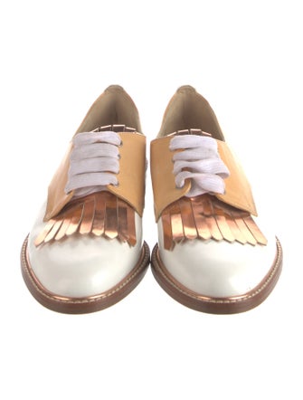 Oscar de la Renta Leather Fringe Trim Accent Oxfords