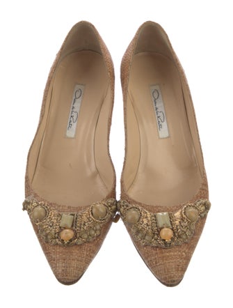 Oscar de la Renta Suede Pumps