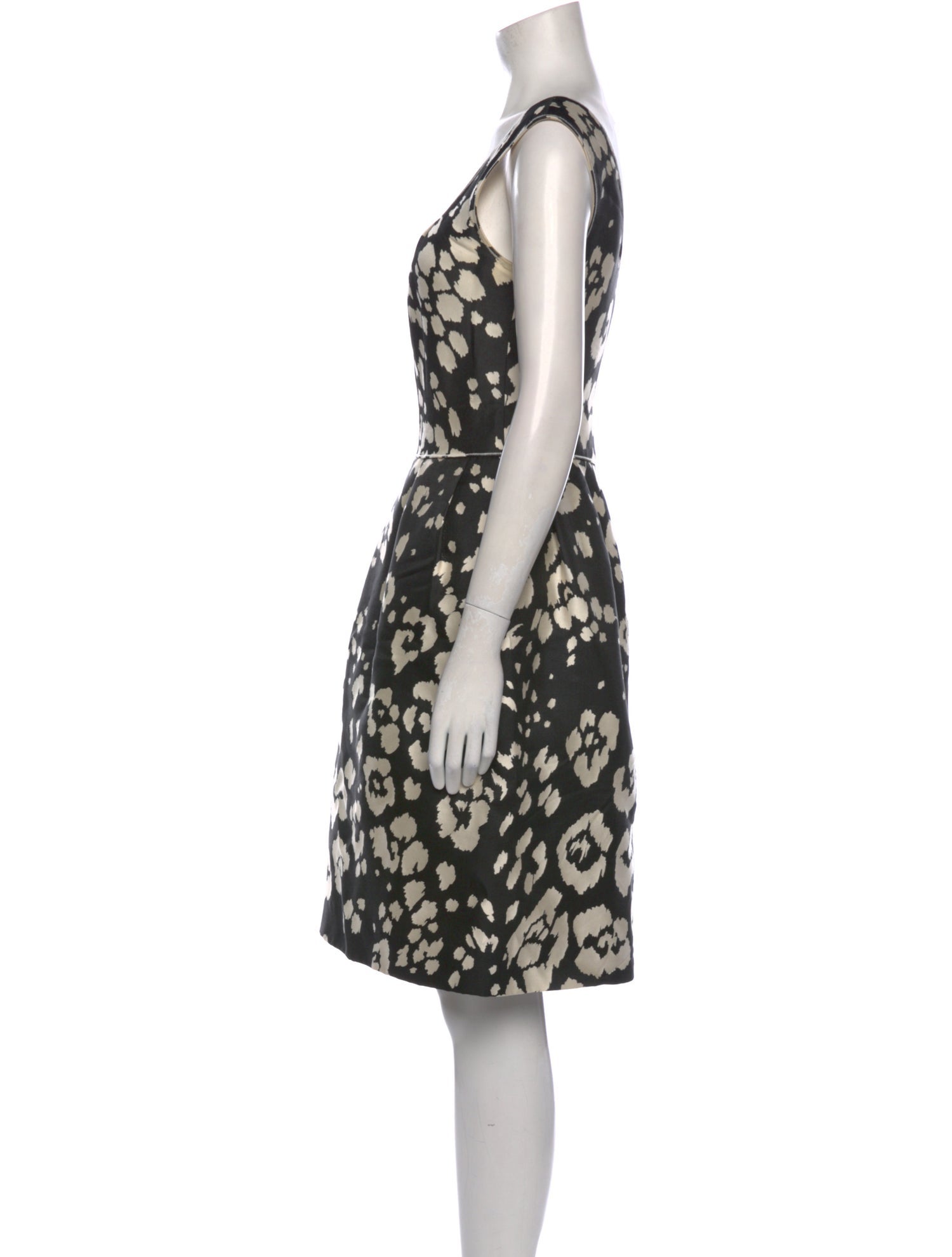 Oscar de la Renta Silk Knee-Length Dress