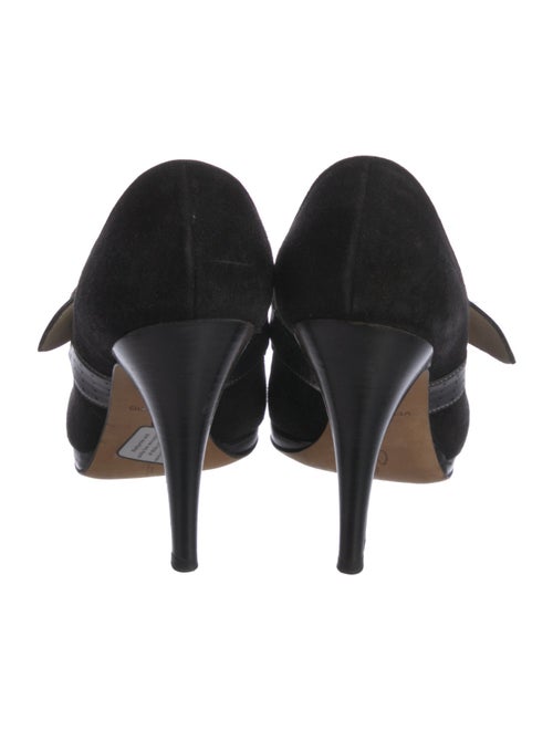Oscar de la Renta Suede Pumps