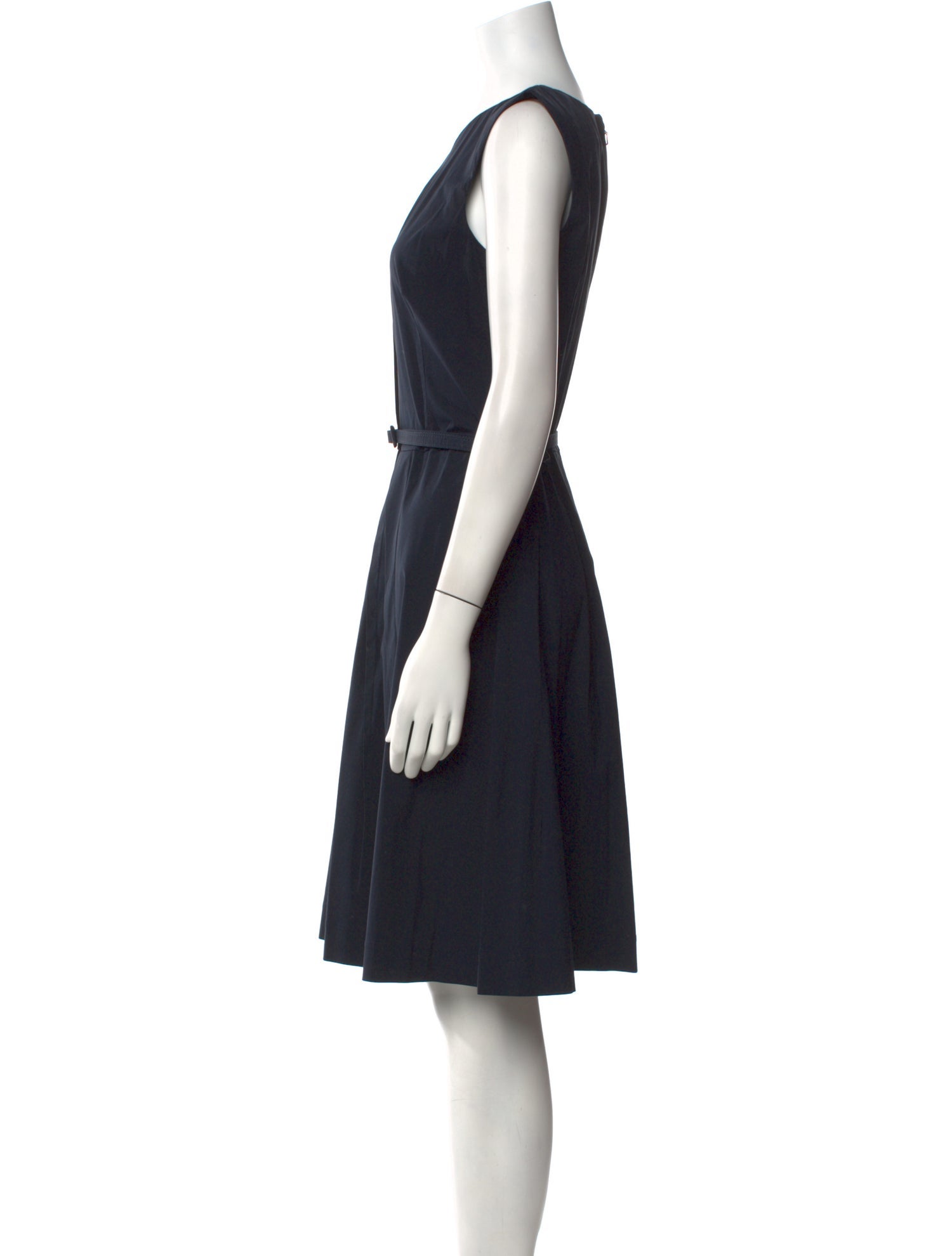 Oscar de la Renta Bateau Neckline Knee-Length Dress