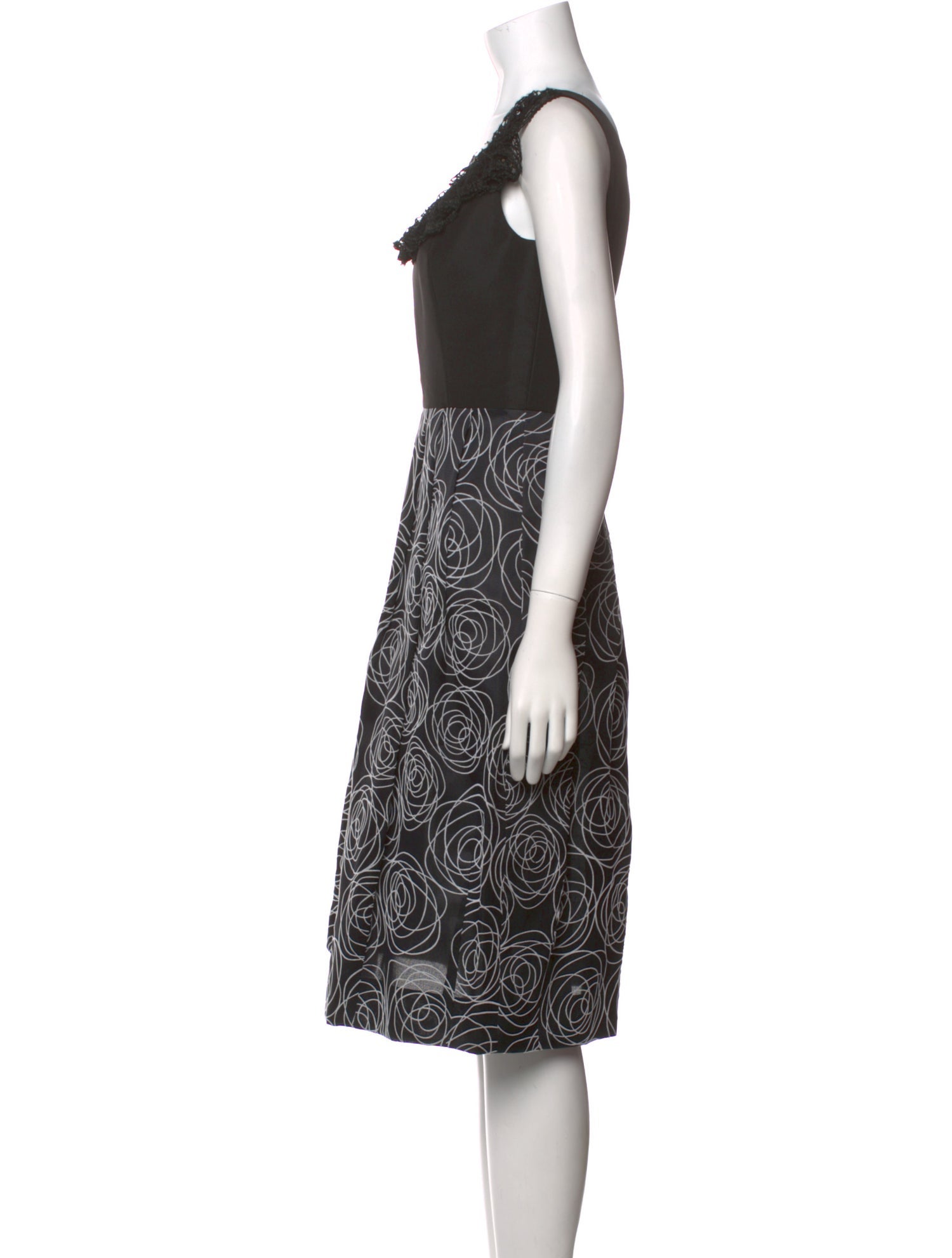 Oscar de la Renta Scoop Neck Midi Length Dress