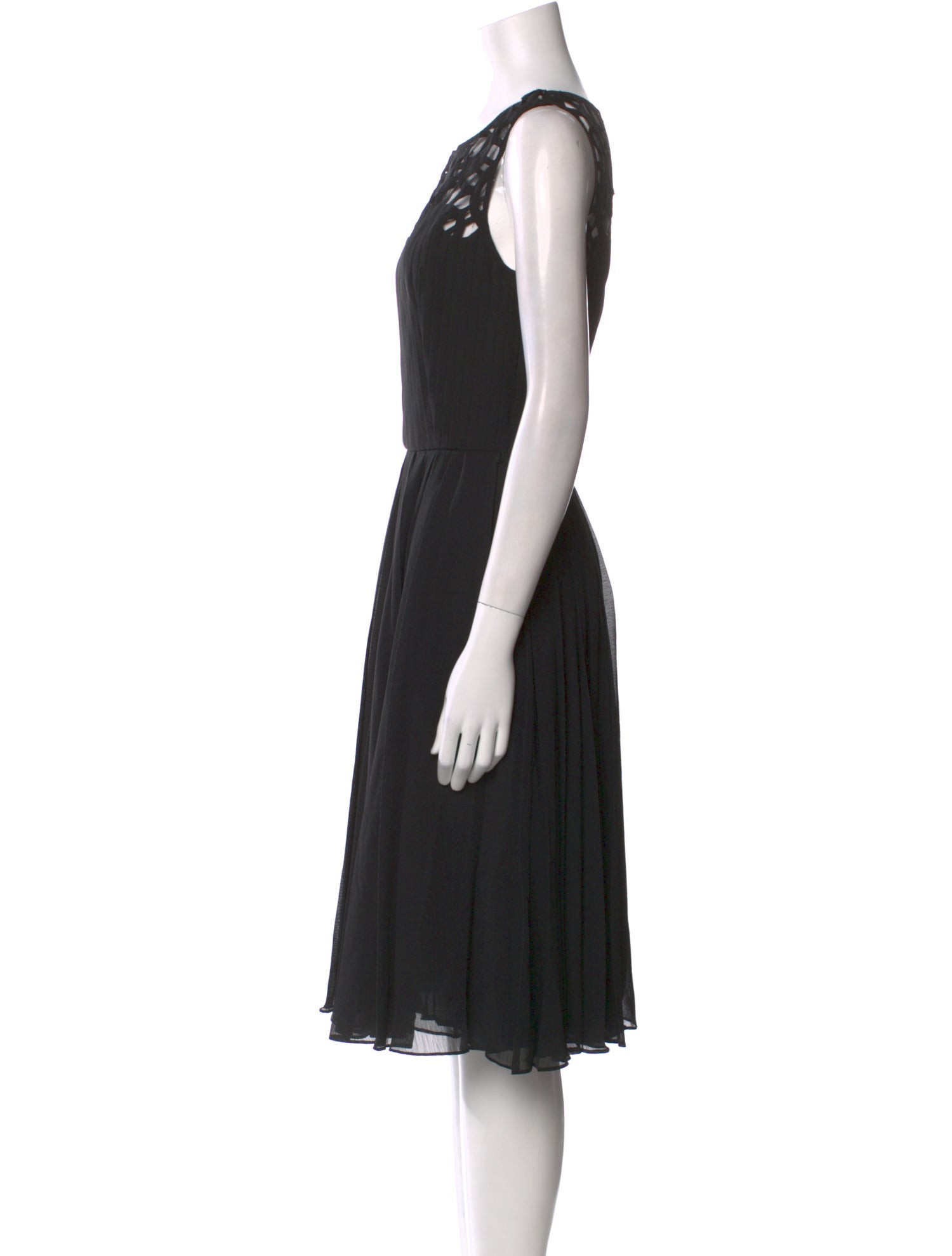 Oscar de la Renta Bateau Neckline Midi Length Dress