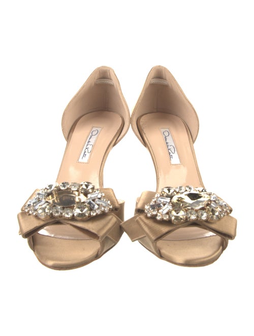 Oscar de la Renta Satin Bow Accents D'Orsay Pumps