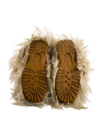 Oscar de la Renta Fur Boots