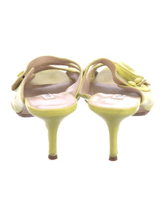 Oscar de la Renta Leather Lasercut Accents Slides