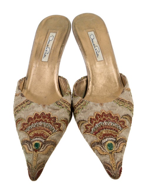 Oscar de la Renta Floral Print Embroidered Accent Mules