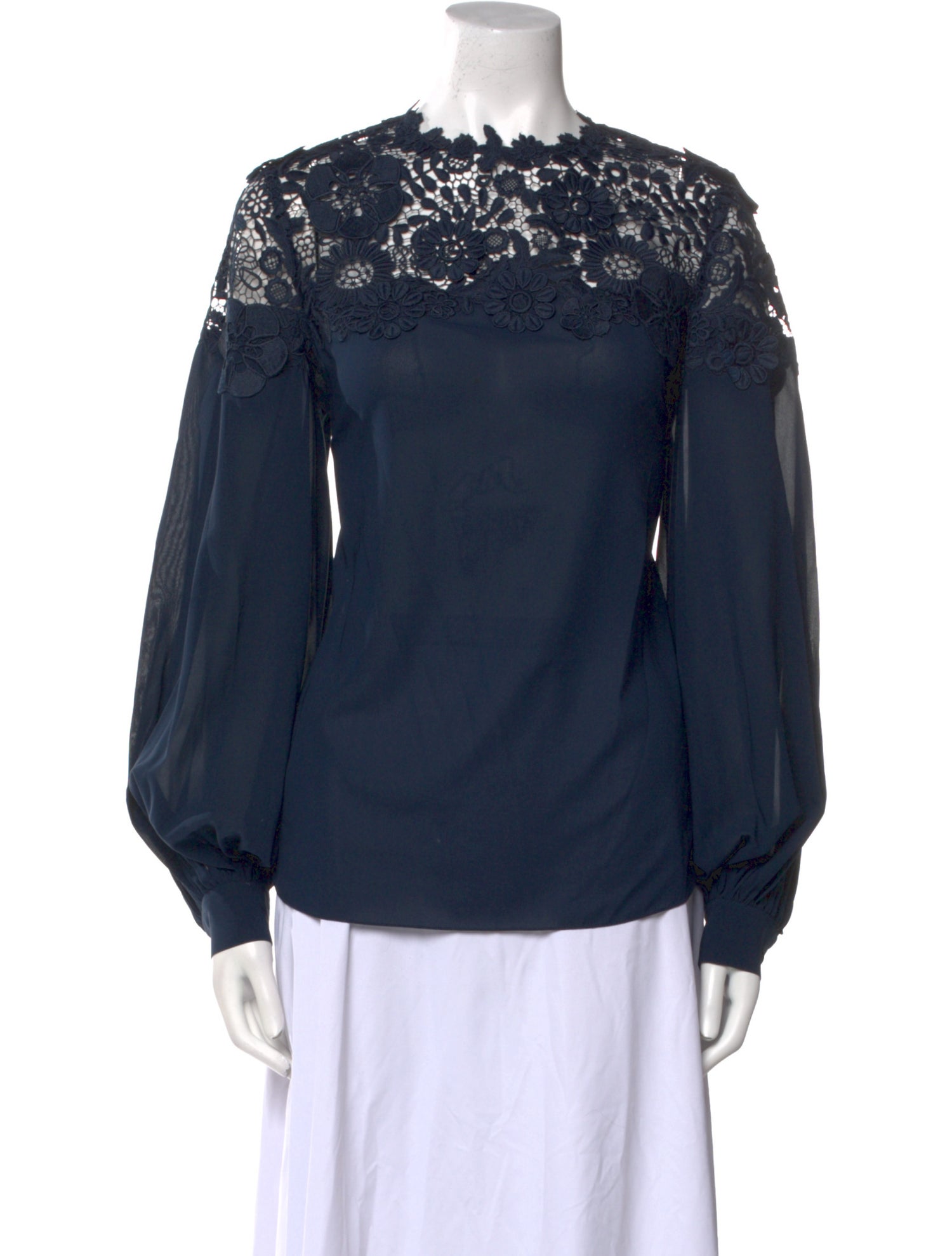 Oscar de la Renta Silk Scoop Neck Blouse