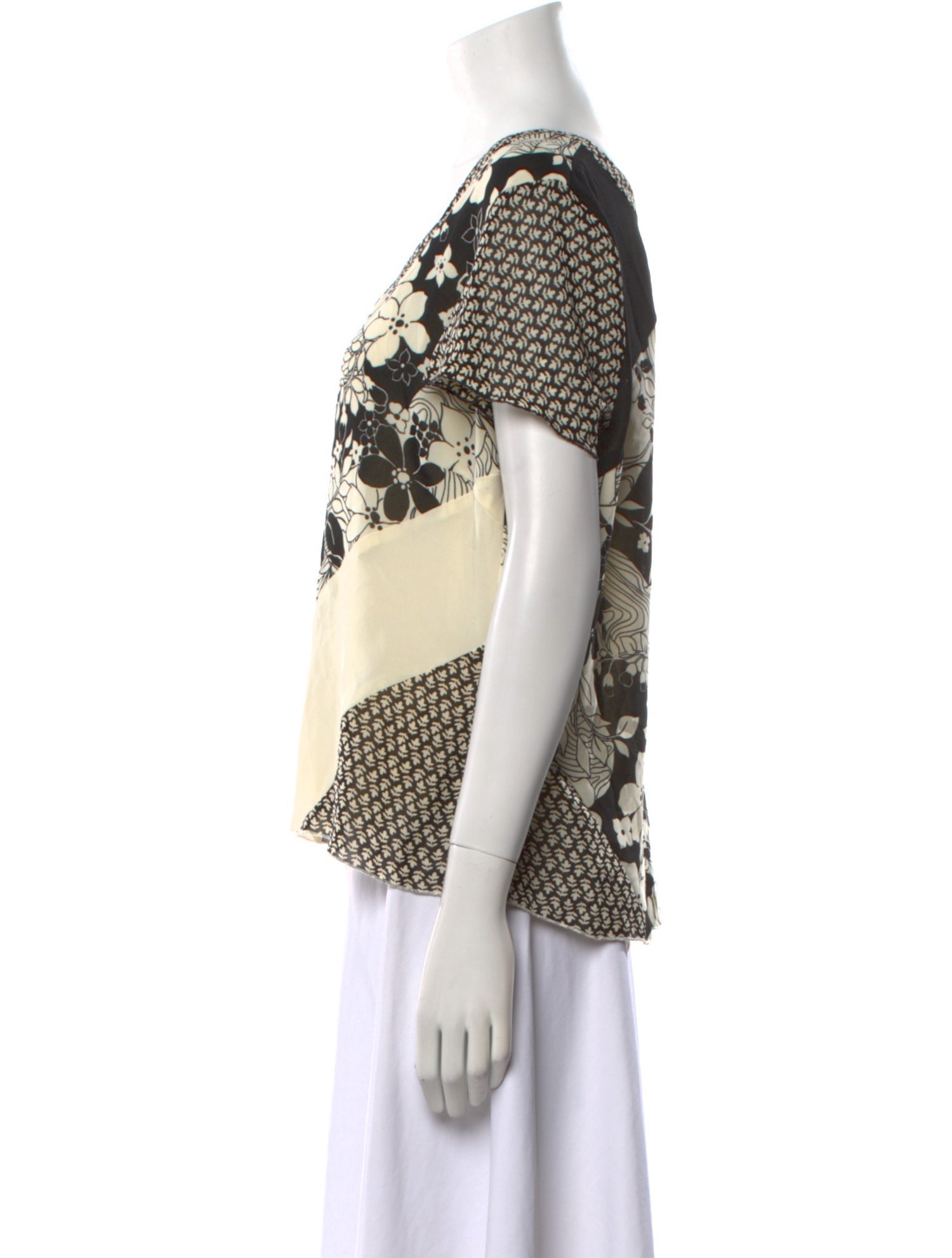 Oscar by Oscar de la Renta Printed Scoop Neck T-Shirt