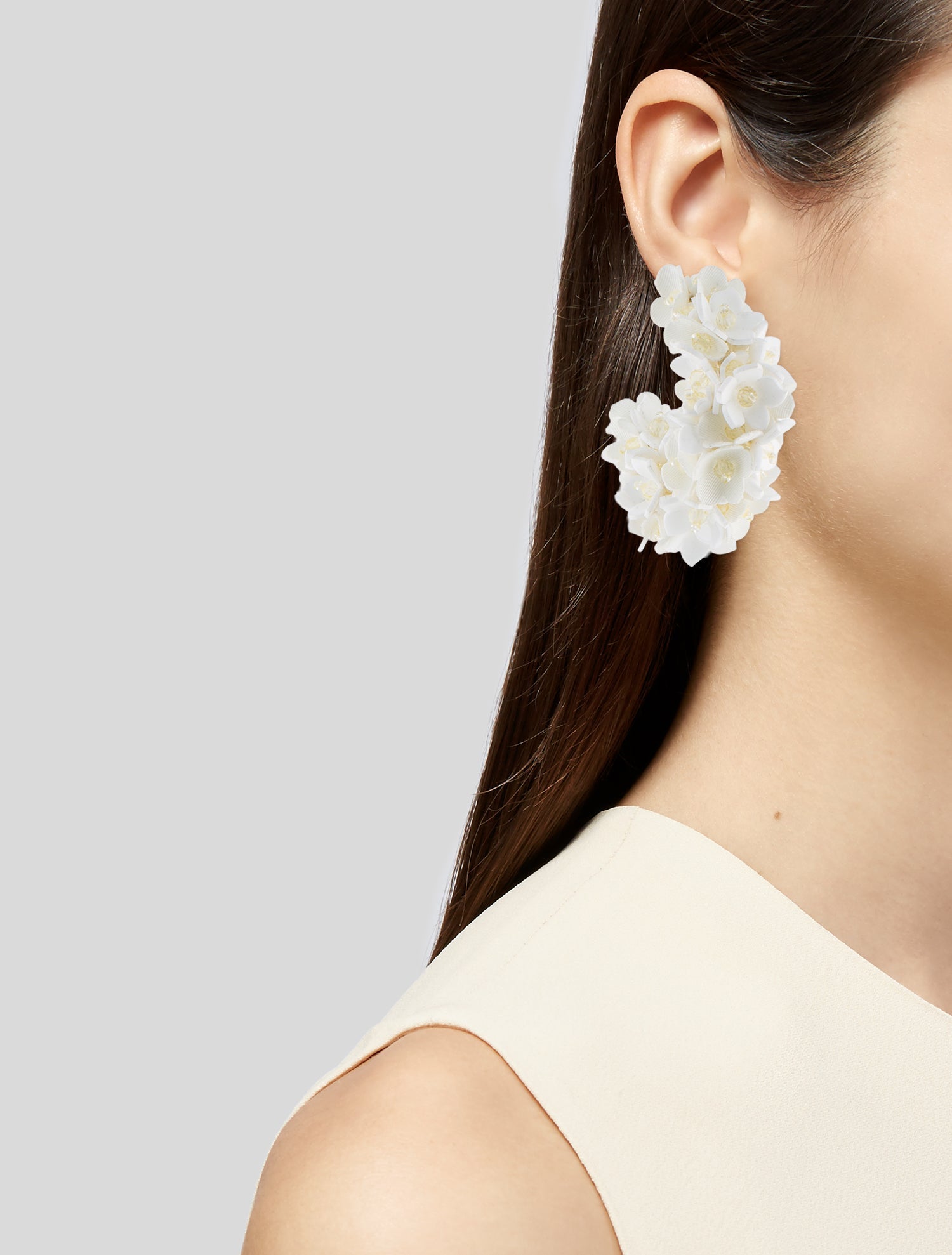 Oscar de la Renta Baby Flower Hoop Earrings