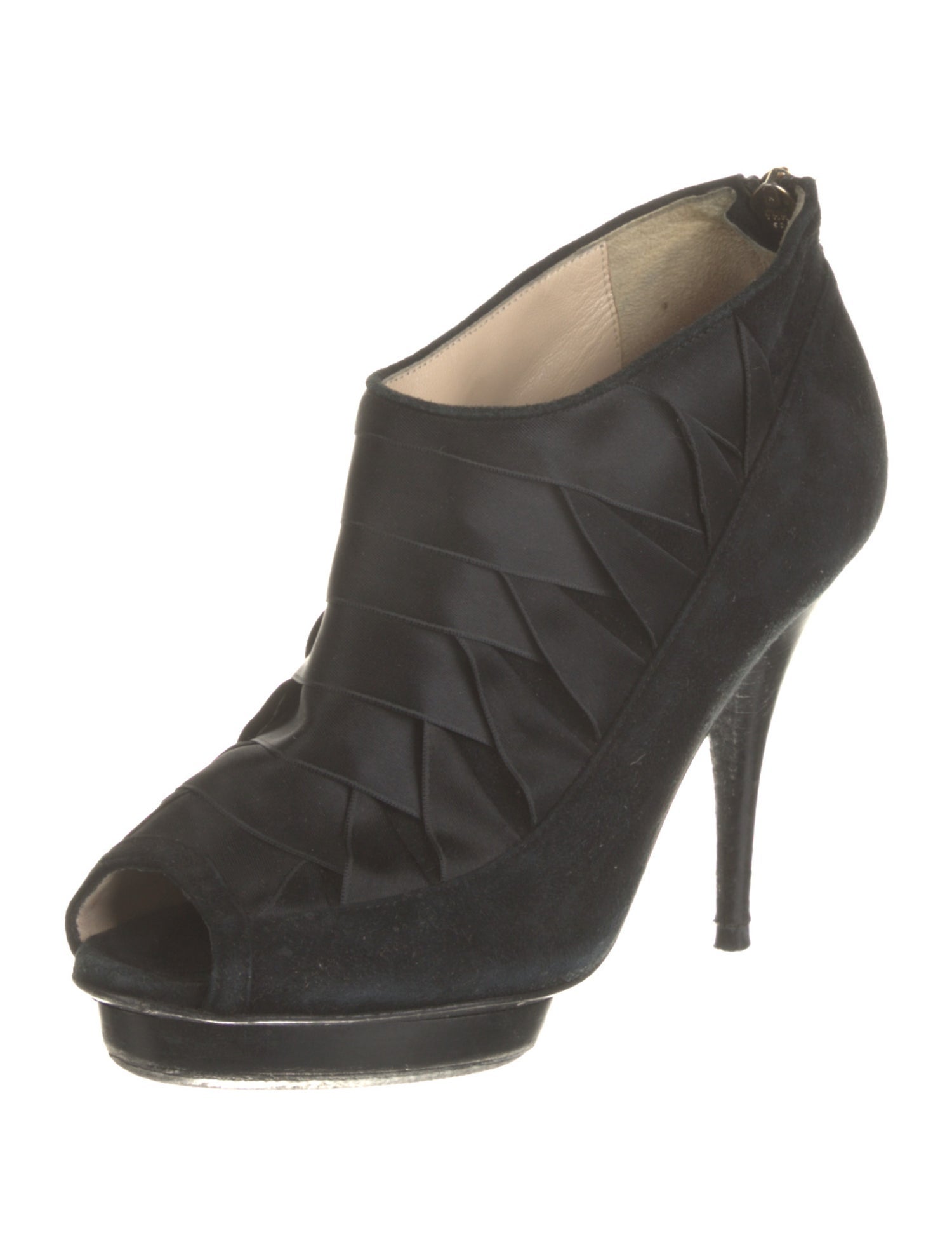 Oscar de la Renta Suede Pumps