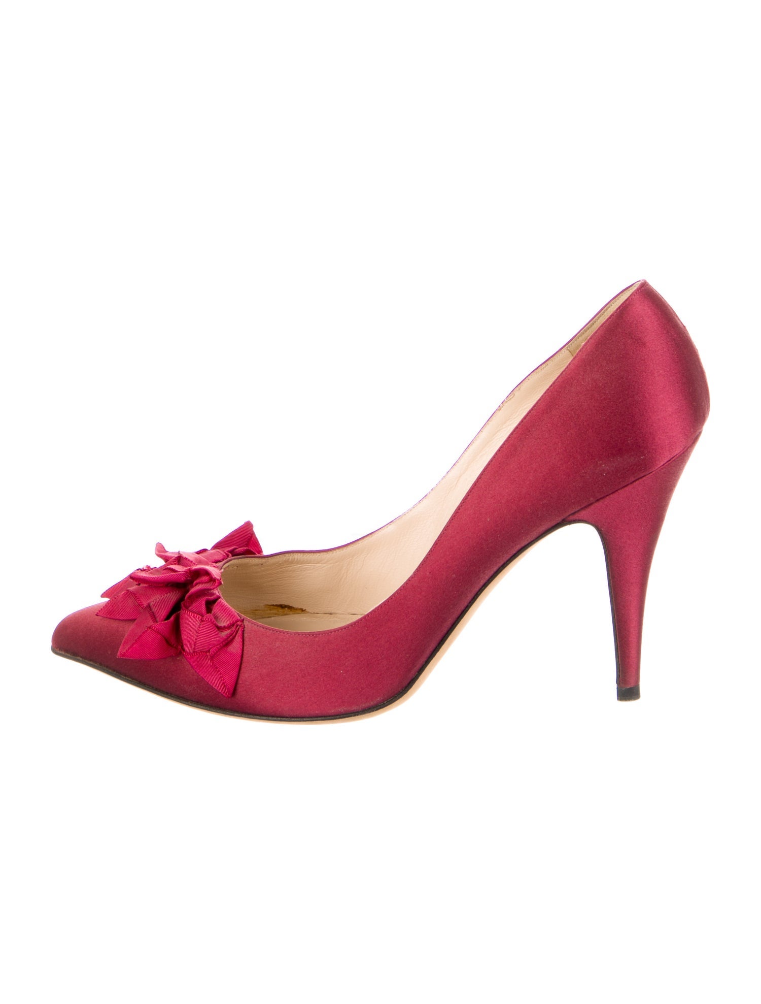 Oscar de la Renta Satin Ruffle Embellishment Pumps