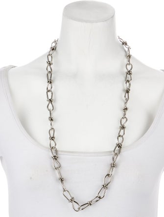 Oscar de la Renta Slim Knot Motif Necklace
