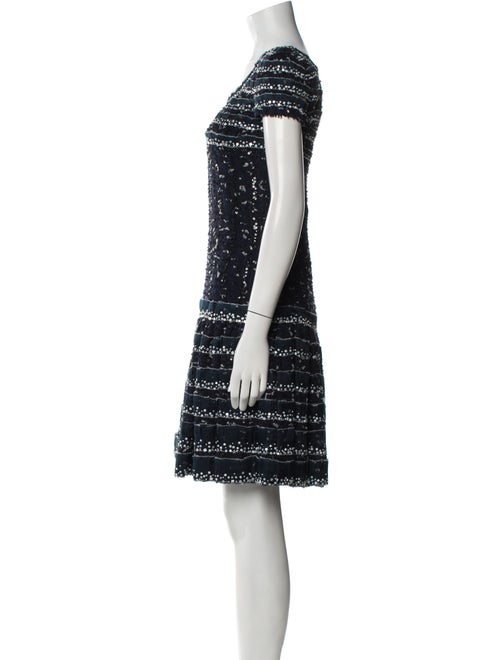 Oscar de la Renta Tweed Knee-Length Dress